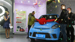 “同呼吸，共命運，我們要為空氣做點事”一步用車航海路店盛大開業(yè)