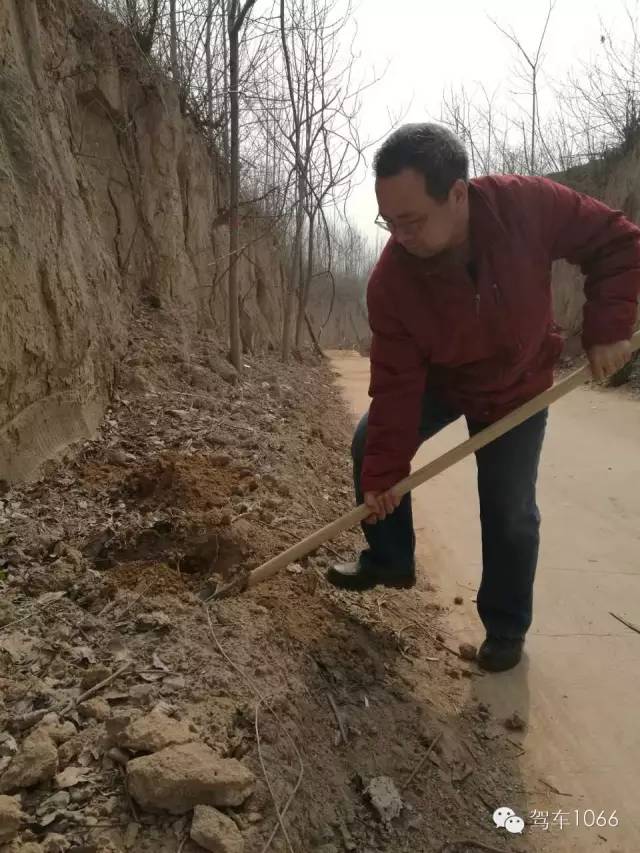 這大叔干起活也是很6呀！