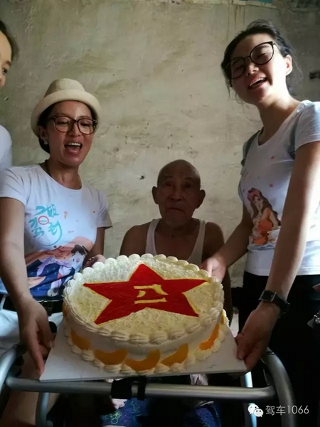 哦，老兵有譜，老兵心里敞亮著吶……