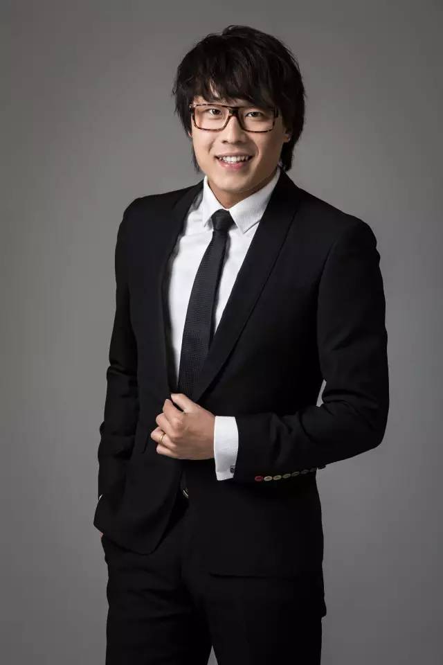 魅力881主播雨晨 魅力881主播雨晨