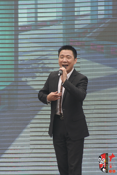 河南省著名乾旦演員、鄭州市豫劇院優(yōu)秀青年演員連德志演唱豫劇《大祭樁》選段“婆母娘且息怒站在路口”