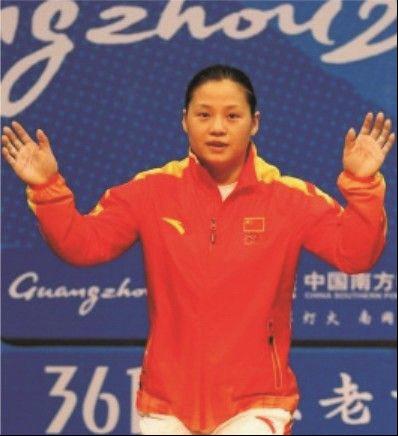 征戰(zhàn)倫敦八大豫將之四:女子大力神李雪英 征戰(zhàn)倫敦八大豫將之四:女子大力神李雪英