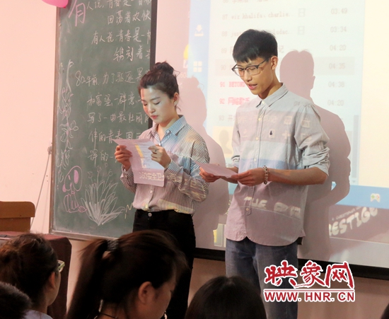 道德講堂活動現(xiàn)場 道德講堂活動現(xiàn)場