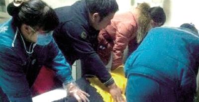 輕生女子終于獲救，目前情況穩(wěn)定。