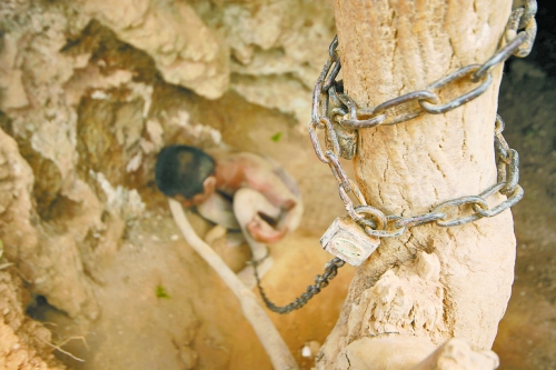 何時(shí)“解鎖”，仍需我們靜下心來共同反思。