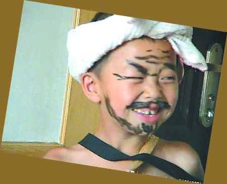 老鄉(xiāng)見(jiàn)老鄉(xiāng)，甭提多開(kāi)心