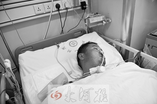 姚戰(zhàn)標(biāo)因甲烷中毒，大腦受到損害，重度昏迷。