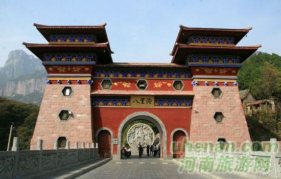 新鄉(xiāng)八里溝景區(qū)第十屆“南太行親水文化旅游節(jié)”舉行 新鄉(xiāng)八里溝景區(qū)第十屆“南太行親水文化旅游節(jié)”舉行