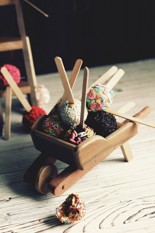 乘飛機(jī)吃糖果可除耳鳴 乘飛機(jī)吃糖果可除耳鳴