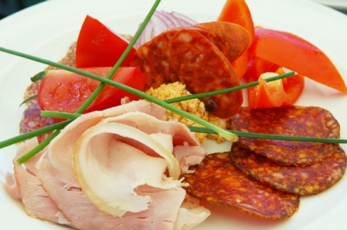 布達(dá)佩斯的牽人誘惑 讓人流連忘返的匈牙利名菜 布達(dá)佩斯的牽人誘惑 讓人流連忘返的匈牙利名菜