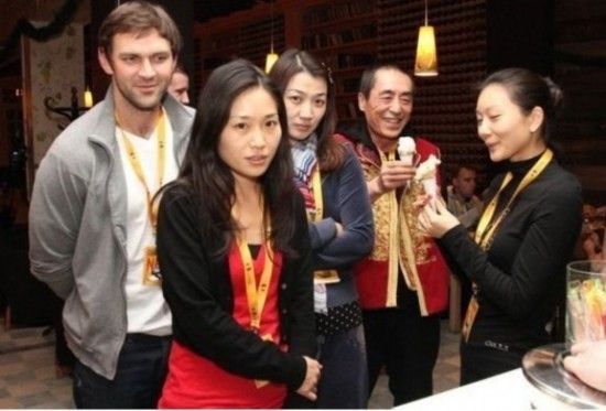 張藝謀超生事件變狗血劇 張藝謀超生事件變狗血劇