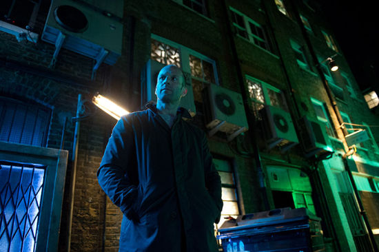 硬漢覺醒，報(bào)復(fù)黑暗