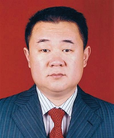 慶安縣委常委、副縣長董國生