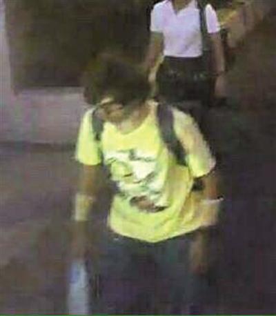 據(jù)泰國媒體報道，警方目前已鎖定曼谷17日爆炸嫌疑人。