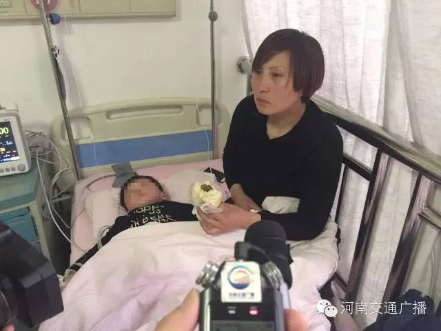小浩天的母親通過河南交通廣播向所有幫助他們的人表達(dá)了感謝！
