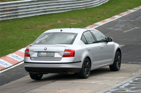 新斯柯達(dá)明銳RS諜照 新斯柯達(dá)明銳RS諜照