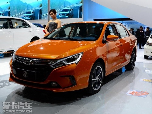 比亞迪汽車2013款秦 比亞迪汽車2013款秦