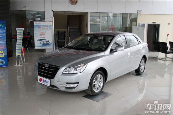 東風(fēng)風(fēng)神 S30 東風(fēng)風(fēng)神 S30