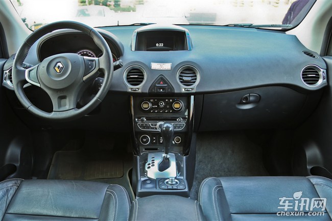 2015款雷諾科雷傲 2015款雷諾科雷傲