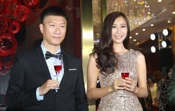 圖為孫紅雷、王駿迪夫婦。