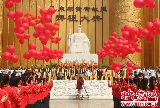 4月20日，乙未年黃帝故里拜祖大典進(jìn)行了彩排。