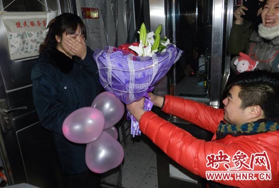 “嫁給我吧，我要愛你一生！”