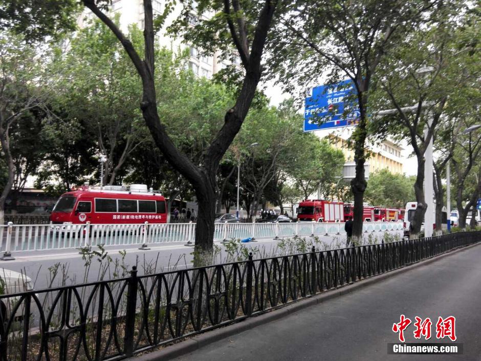 自治區(qū)和烏魯木齊市有關(guān)部門(mén)迅速處置，傷員已全部送往醫(yī)院救治。