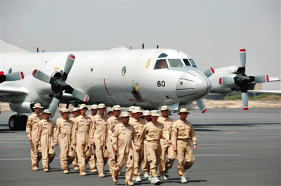 吉布提機(jī)場，日本海上自衛(wèi)隊的兩架P-3C飛機(jī)抵達(dá)，在亞丁灣執(zhí)行反海盜任務(wù)。
