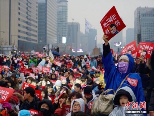 11月26日，韓國爆發(fā)“親信干政”事件后第五輪大規(guī)模集會。