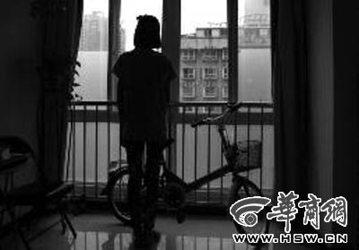 15歲女孩進離家出走夜總會 學陪酒被母親救出 15歲女孩進離家出走夜總會 學陪酒被母親救出