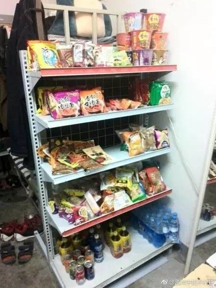 這個學(xué)校的男生宿舍火了！女同學(xué)都喊著要嫁