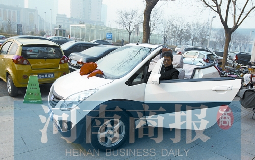 不久的將來，在街上就能打到電動的士了