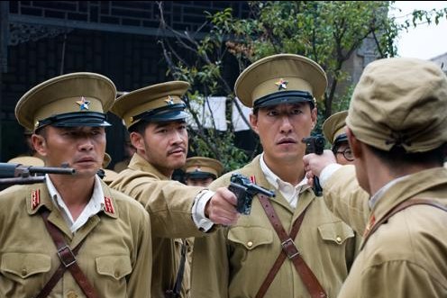 《激戰(zhàn)》劇照 《激戰(zhàn)》劇照