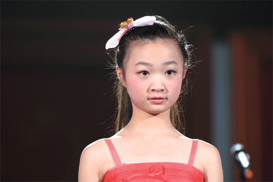 《開口就唱》新年歌會，百姓歌手唱享幸福