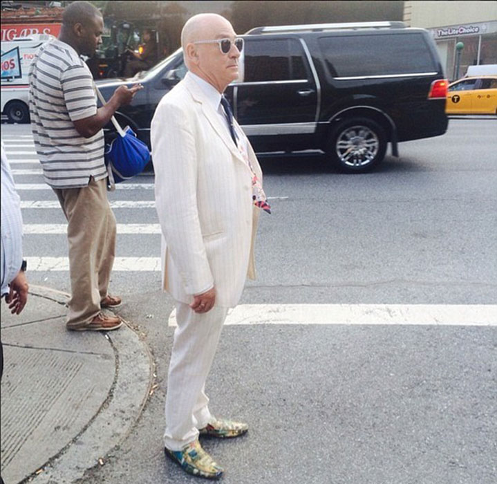 美攝影師拍“時尚爺爺”街頭炫酷風采 美攝影師拍“時尚爺爺”街頭炫酷風采