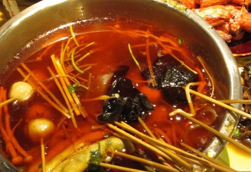 美味麻辣燙隱藏健康危害 美味麻辣燙隱藏健康危害